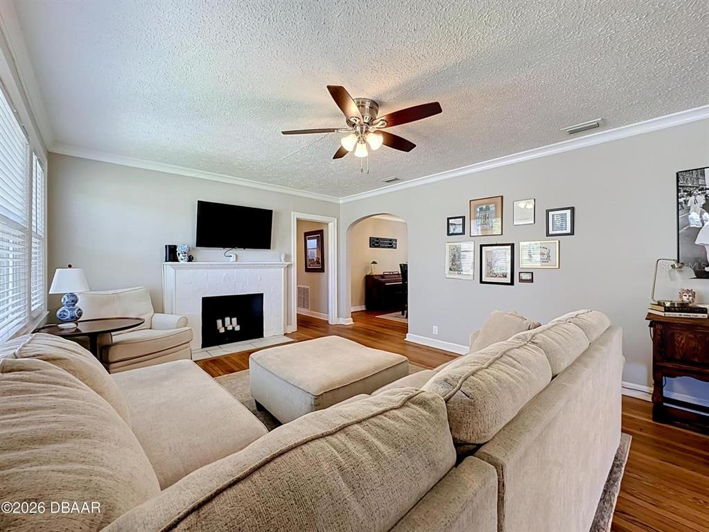 2615 Ridgewood Road Jacksonville, FL 32207 - Photo 5 of 47