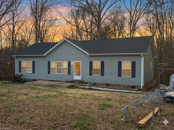 $232,500 | 3233 Alamo Drive, Trinity, NC 27370