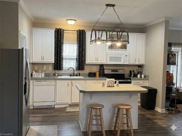 $232,500 | 3233 Alamo Drive, Trinity, NC 27370