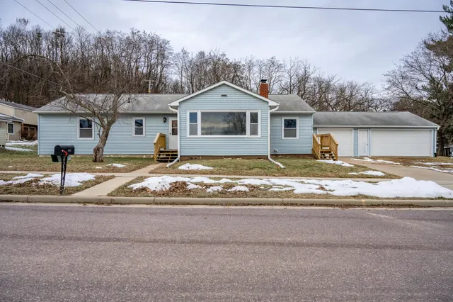 $199,000 | 202 West 5th Street, Necedah, WI 54646