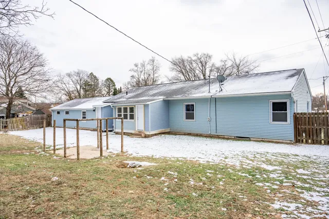 $199,000 | 202 West 5th Street, Necedah, WI 54646