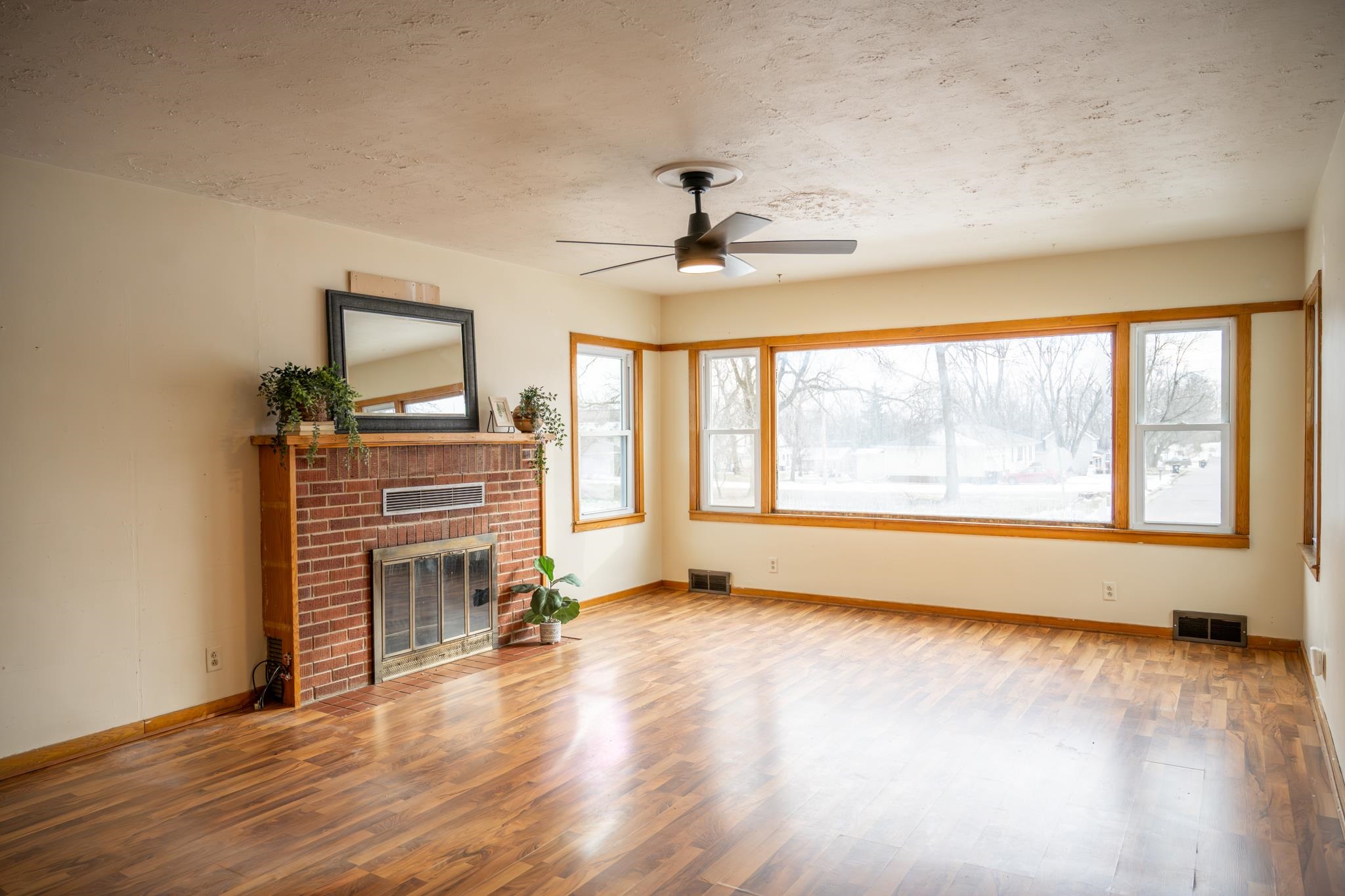 202 West 5th Street Necedah, WI 54646 - Photo 6 of 54