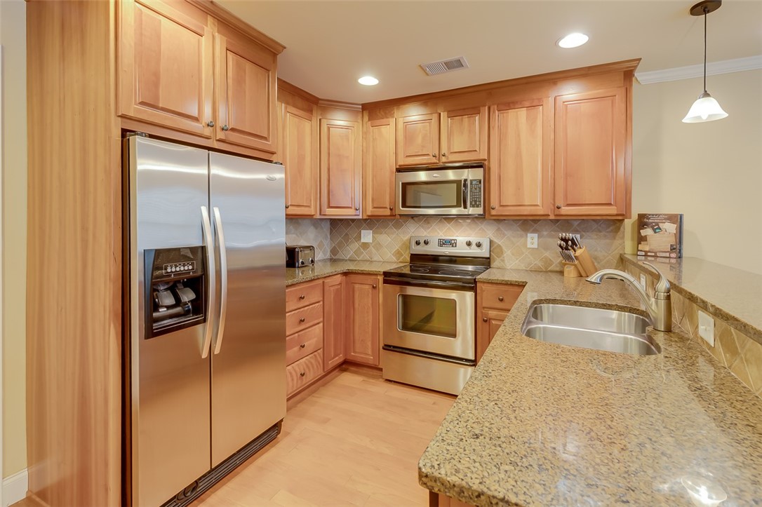 209 Calhoun Street, Unit 305 Clemson, SC 29631 - Photo 13 of 30