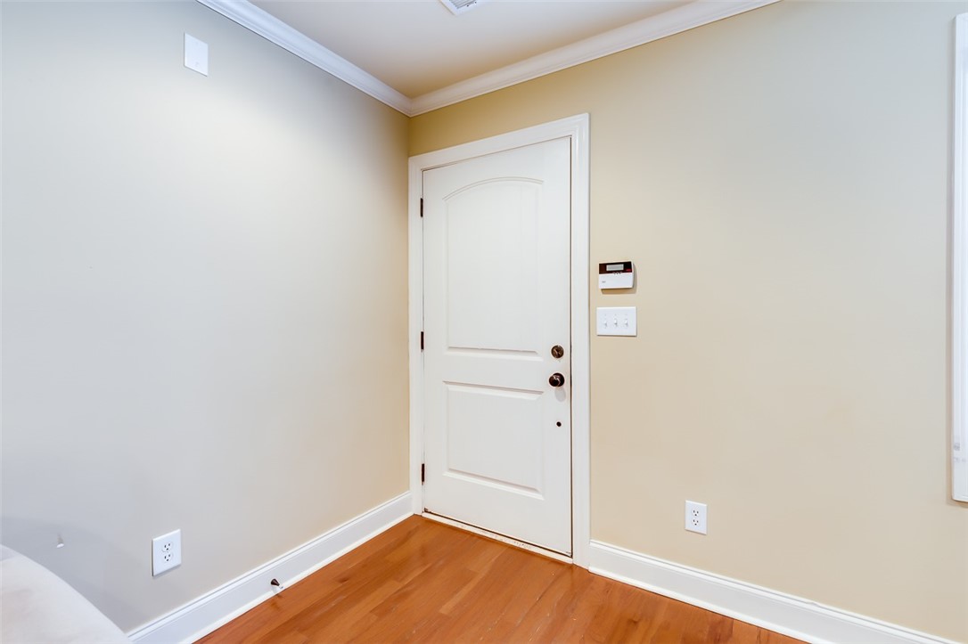 209 Calhoun Street, Unit 305 Clemson, SC 29631 - Photo 6 of 30