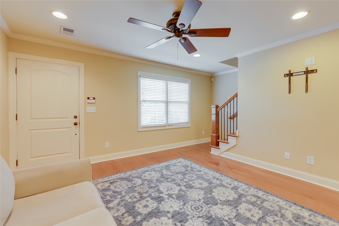 209 Calhoun Street, Unit 305 Clemson, SC 29631 - Photo 9 of 30