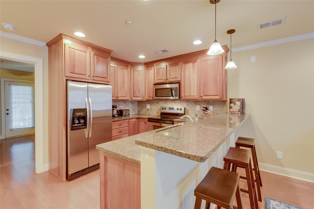 209 Calhoun Street, Unit 305 Clemson, SC 29631 - Photo 10 of 30