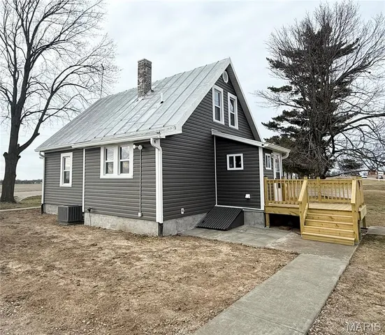 $269,000 | 6566 Old State Rte 3, Waterloo, IL 62298