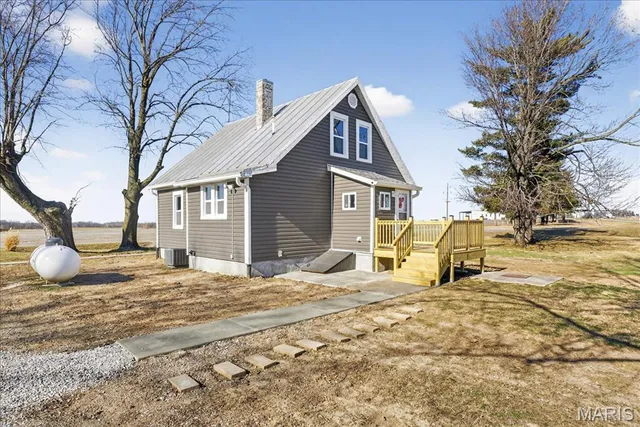 $269,000 | 6566 Old State Rte 3, Waterloo, IL 62298