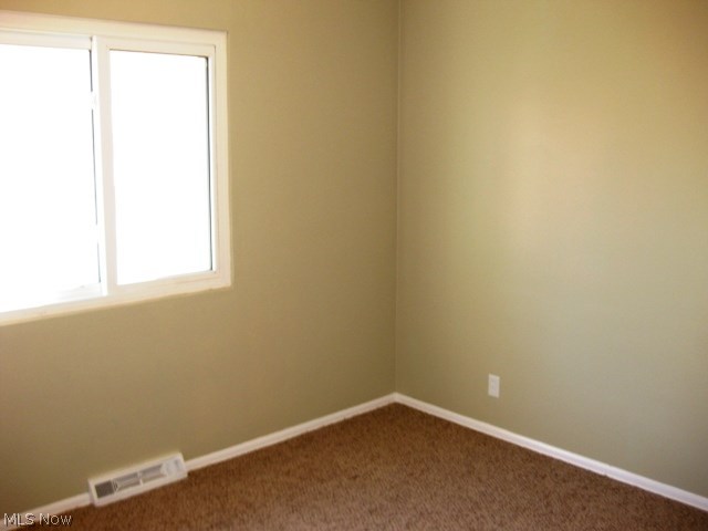 13618 Carpenter Road Garfield Heights, OH 44125 - Photo 13 of 24