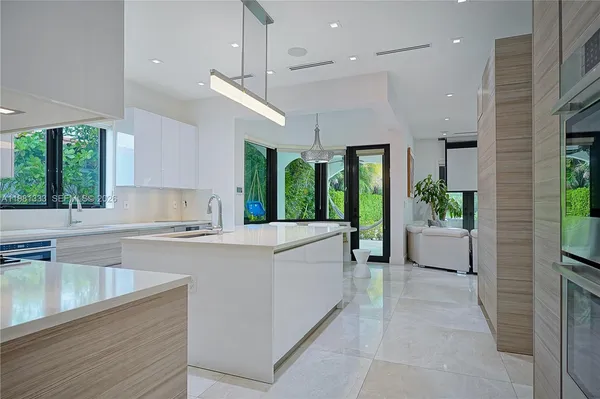 $35,000 | 3747 Prairie Avenue, Miami Beach, FL 33140