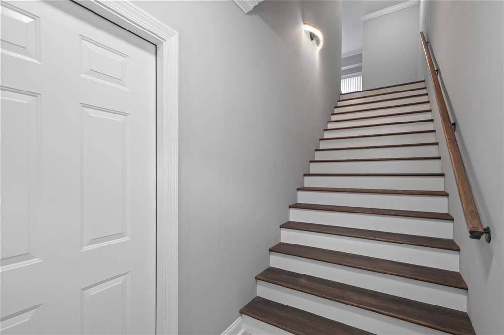 1275 Riverside Road Sugar Hill, GA 30518 - Photo 4 of 17