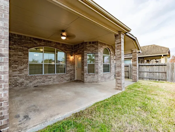 $2,450 | 5402 Hickory Harvest Drive, Richmond, TX 77407