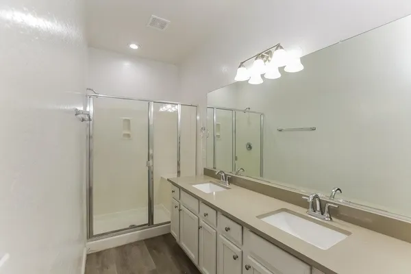 $1,930 | 8827 West Hess Street, Tolleson, AZ 85353