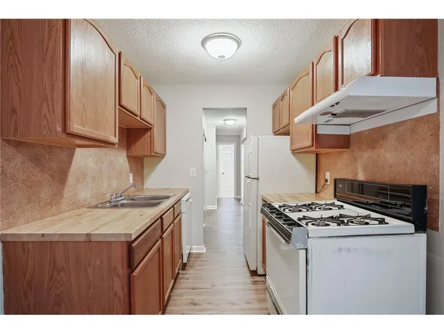 $1,095 | 5315 Minnehaha Avenue, Unit 102, Minneapolis, MN 55417