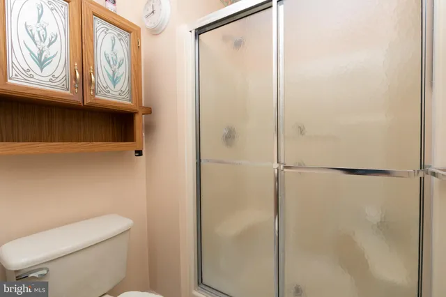 $299,999 | 662 Barbados Drive, Williamstown, NJ 08094