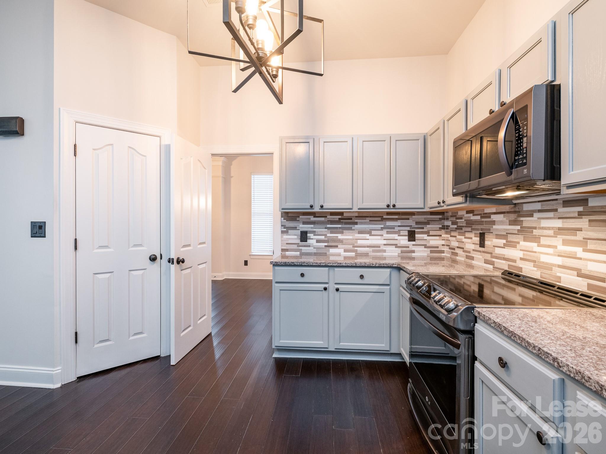 6820 Charter Hills Road Charlotte, NC 28277 - Photo 23 of 44