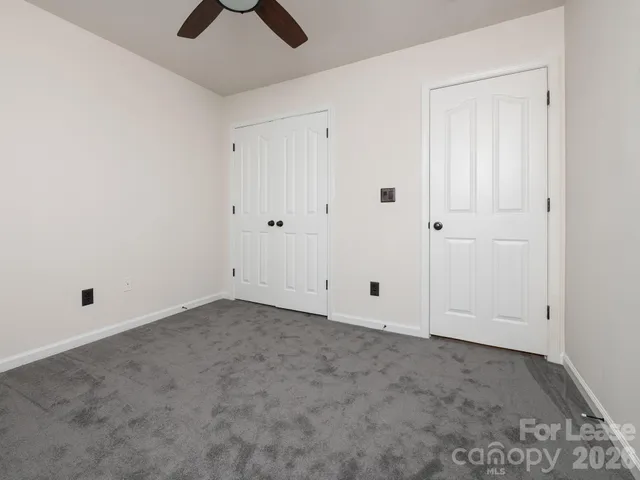 $3,275 | 6820 Charter Hills Road, Charlotte, NC 28277