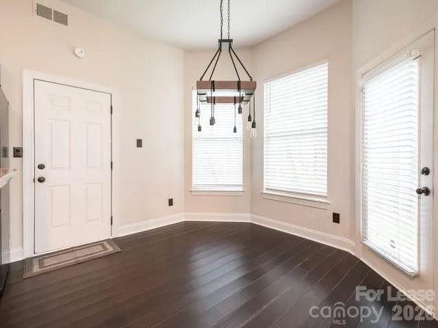 $3,275 | 6820 Charter Hills Road, Charlotte, NC 28277