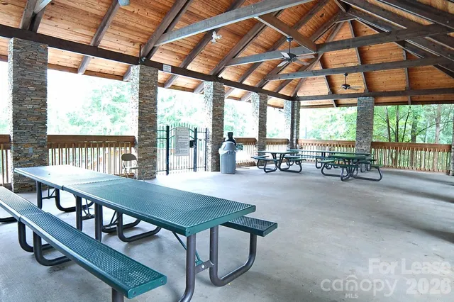 $3,275 | 6820 Charter Hills Road, Charlotte, NC 28277