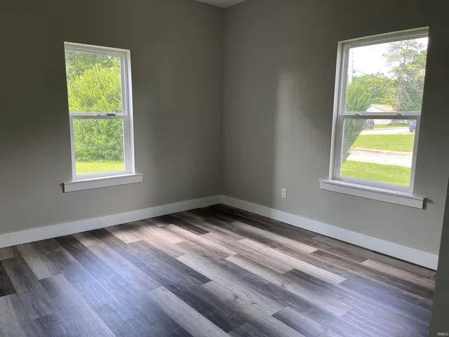 $205,000 | 108 North Carter Street, Colfax, IN 46035