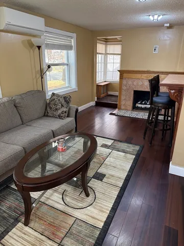 $279,000 | 63 Peer Street, Springfield, MA 01109