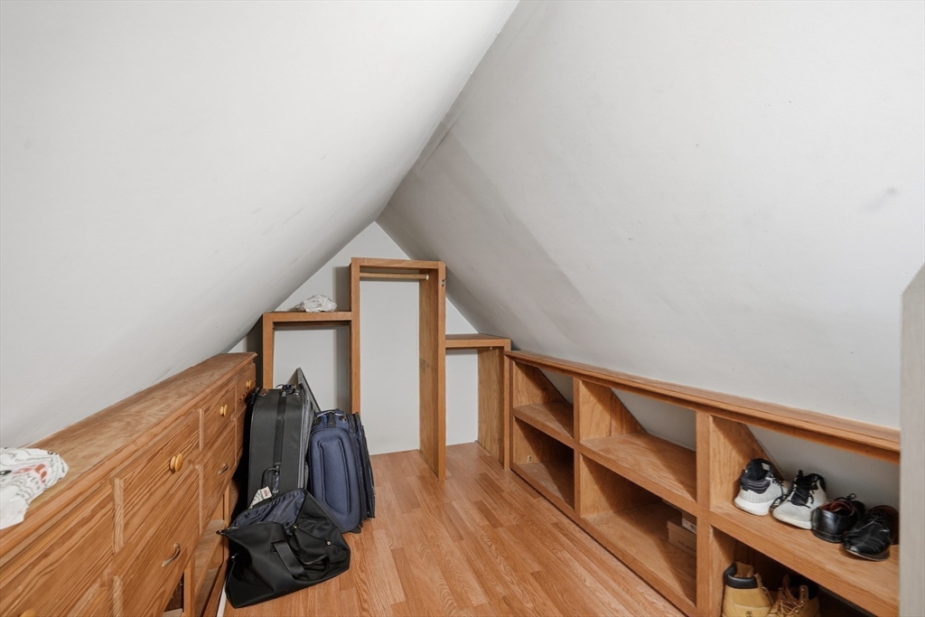 63 Peer Street Springfield, MA 01109 - Photo 16 of 41