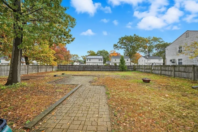 $279,000 | 63 Peer Street, Springfield, MA 01109