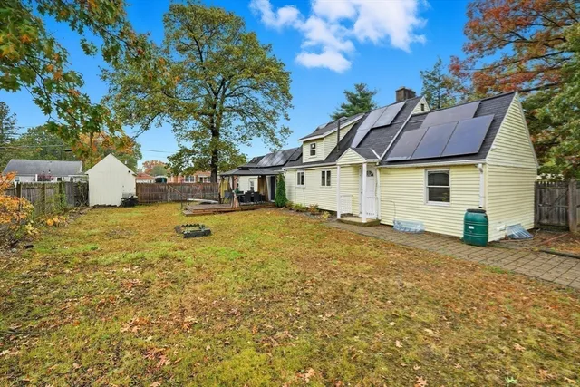 $279,000 | 63 Peer Street, Springfield, MA 01109