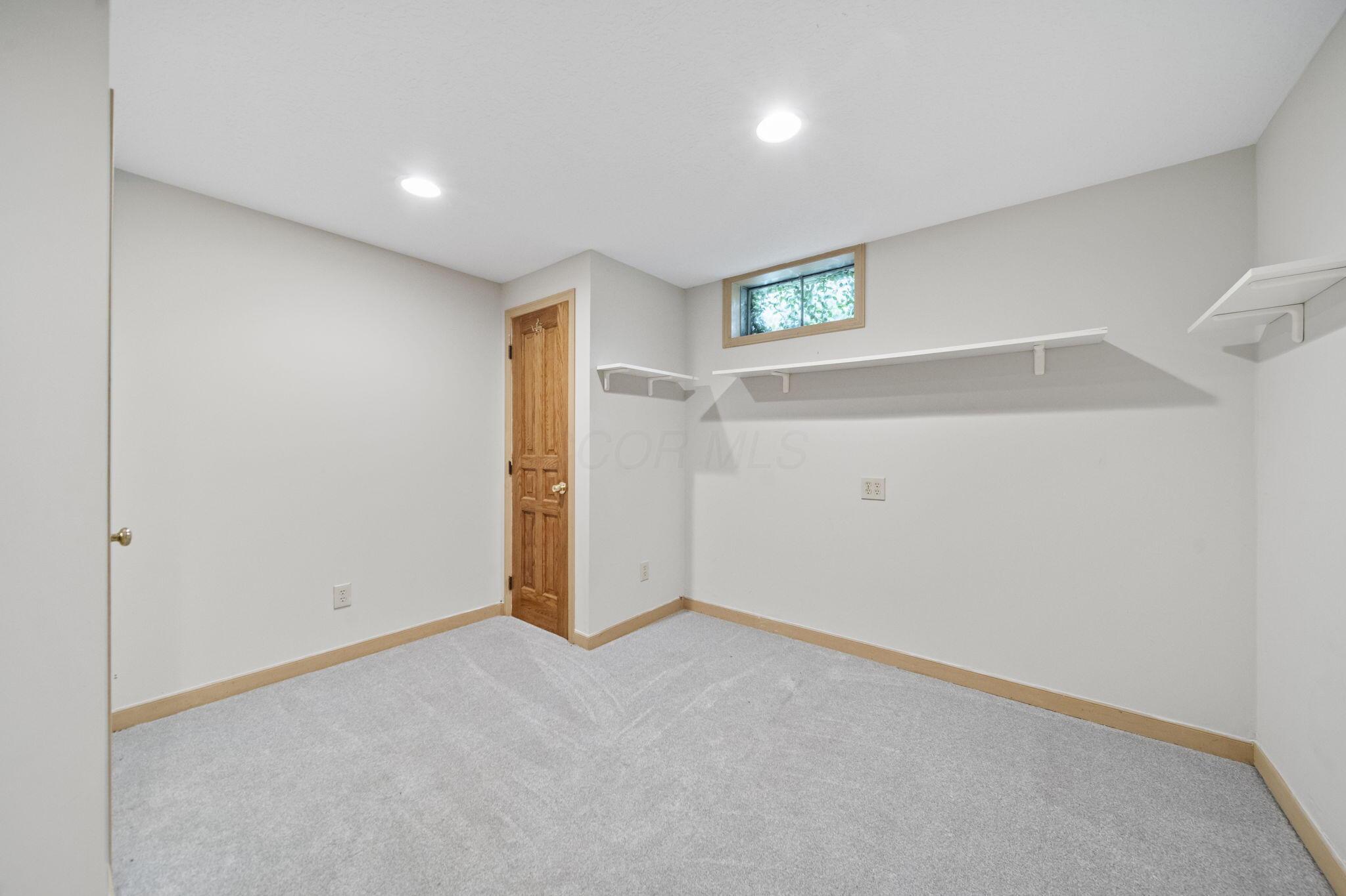 5062 Broadview Road Columbus, OH 43230 - Photo 28 of 45 Primary Suite
