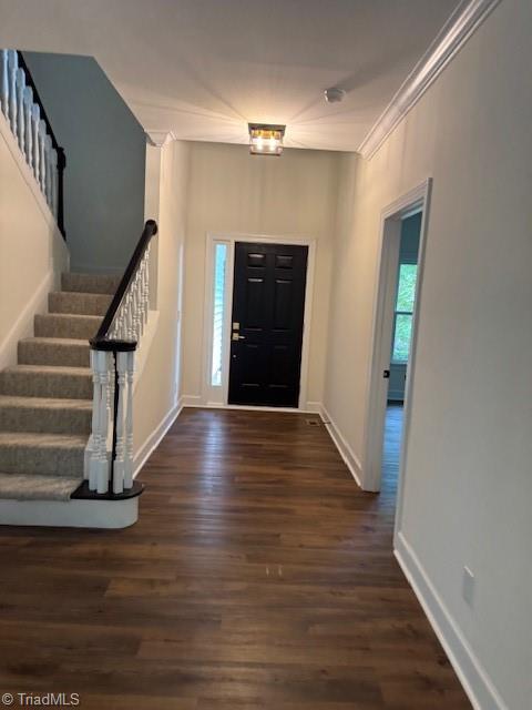 1247 Stadler Ridge Road Winston-Salem, NC 27106 - Photo 2 of 32 Foyer view