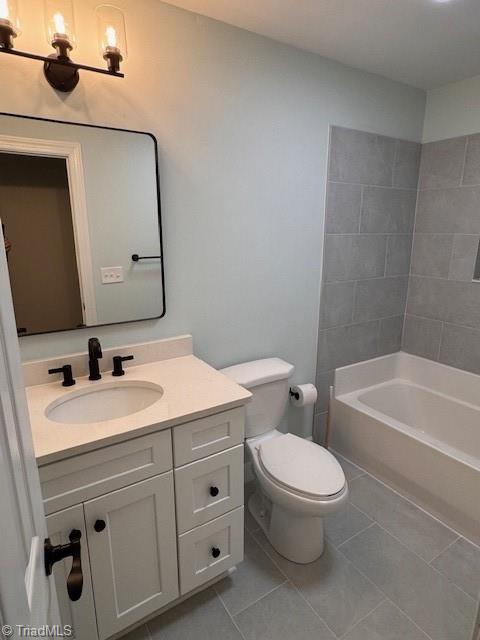 1247 Stadler Ridge Road Winston-Salem, NC 27106 - Photo 30 of 32 Second Floor Bathroom