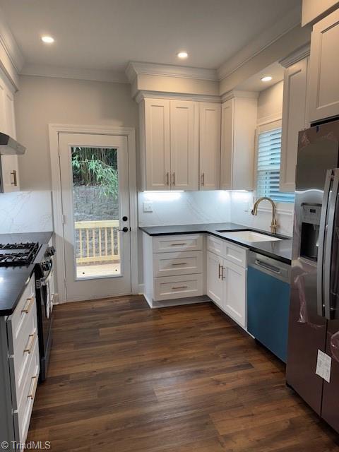 1247 Stadler Ridge Road Winston-Salem, NC 27106 - Photo 9 of 32 Complete Renovated Kitchen