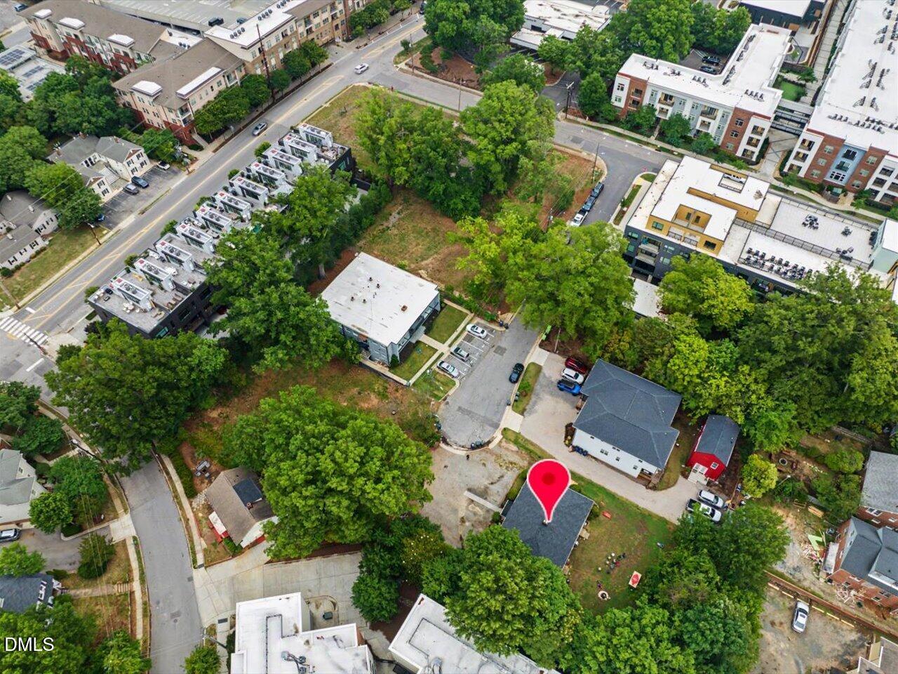 2217 Garden Place Raleigh, NC 27607 - Photo 7 of 39