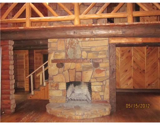 1 Gold Mine Road Foster, RI 02825 - Photo 4 of 18 Den/Family/Great Room.