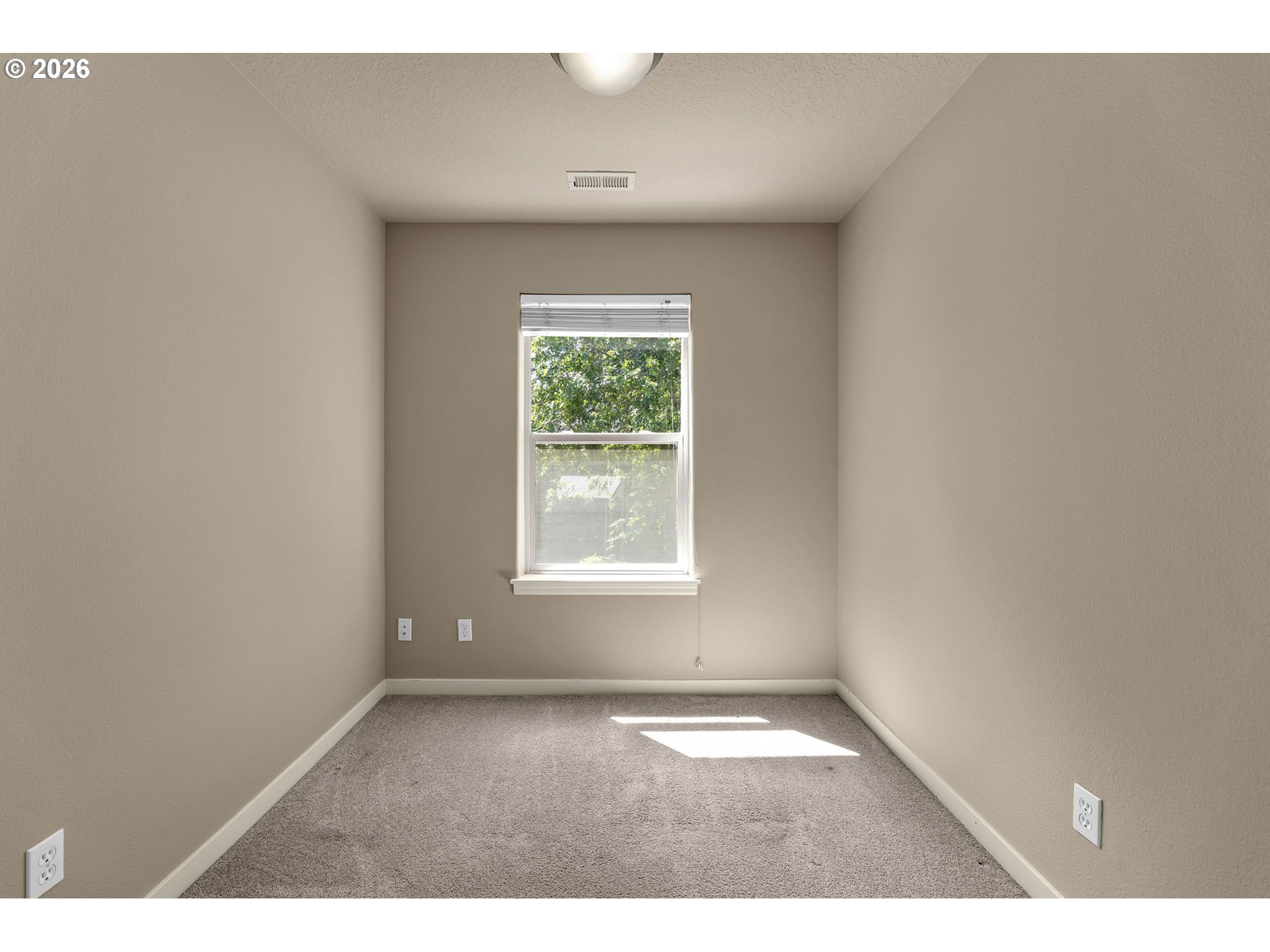 16018 Southwest 77th Terrace Portland, OR 97224 - Photo 31 of 48