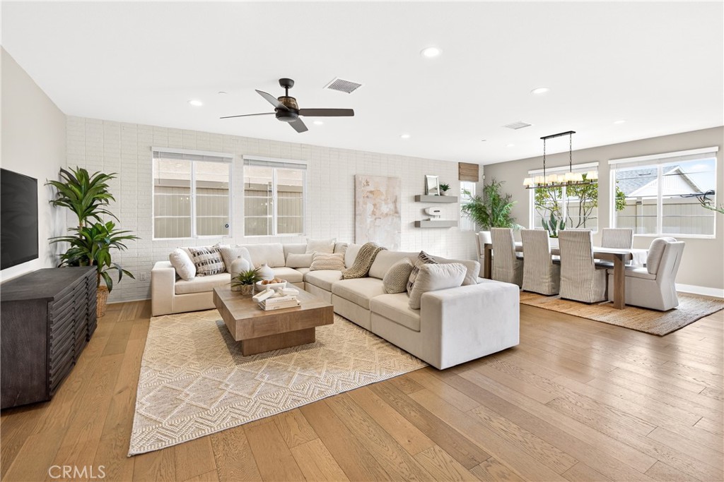 27616 Suncrest Road San Pedro, CA 90732 - Photo 13 of 73