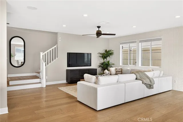 $1,899,000 | 27616 Suncrest Road, San Pedro, CA 90732