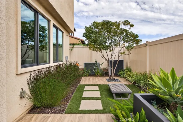 $1,899,000 | 27616 Suncrest Road, San Pedro, CA 90732