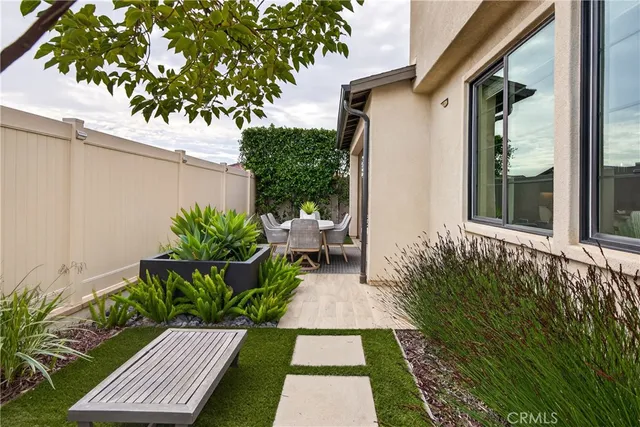 $1,899,000 | 27616 Suncrest Road, San Pedro, CA 90732