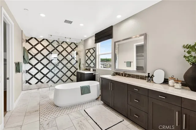 $1,899,000 | 27616 Suncrest Road, San Pedro, CA 90732