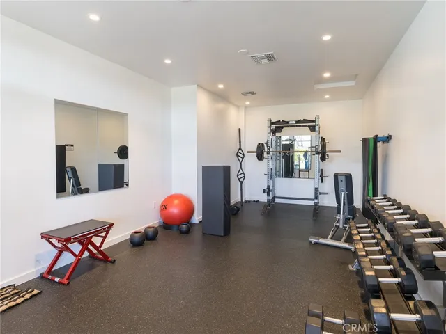 $1,899,000 | 27616 Suncrest Road, San Pedro, CA 90732