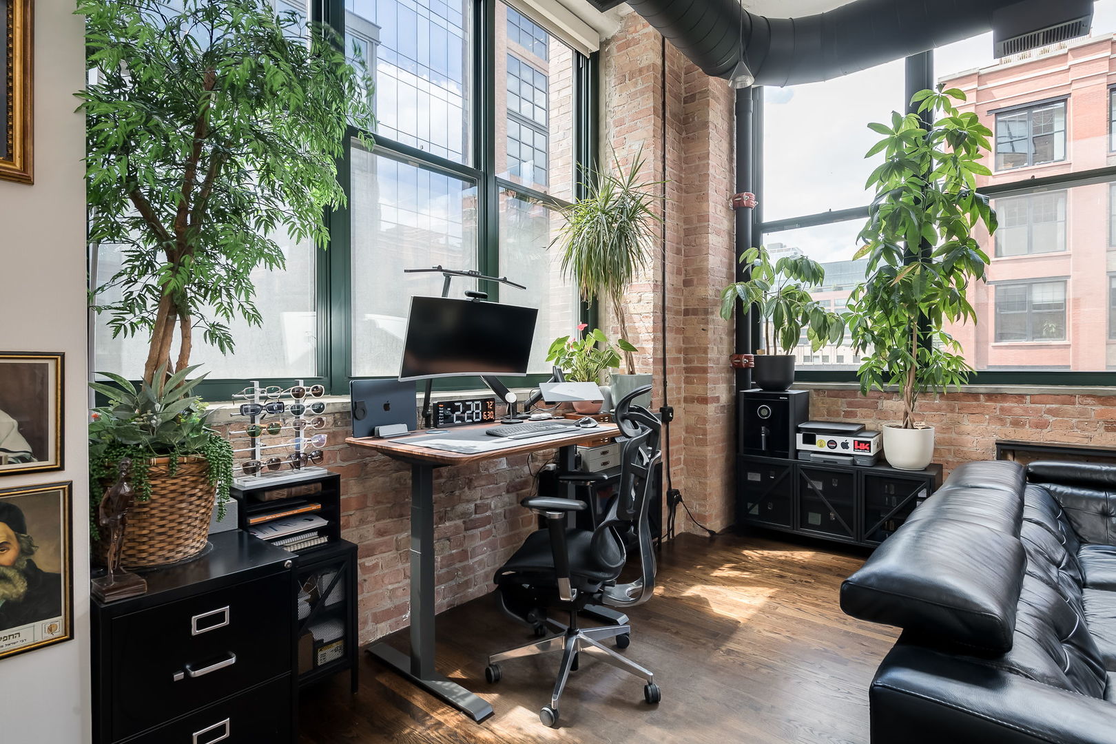 Undisclosed Address Chicago, IL 60607 - Photo 13 of 23