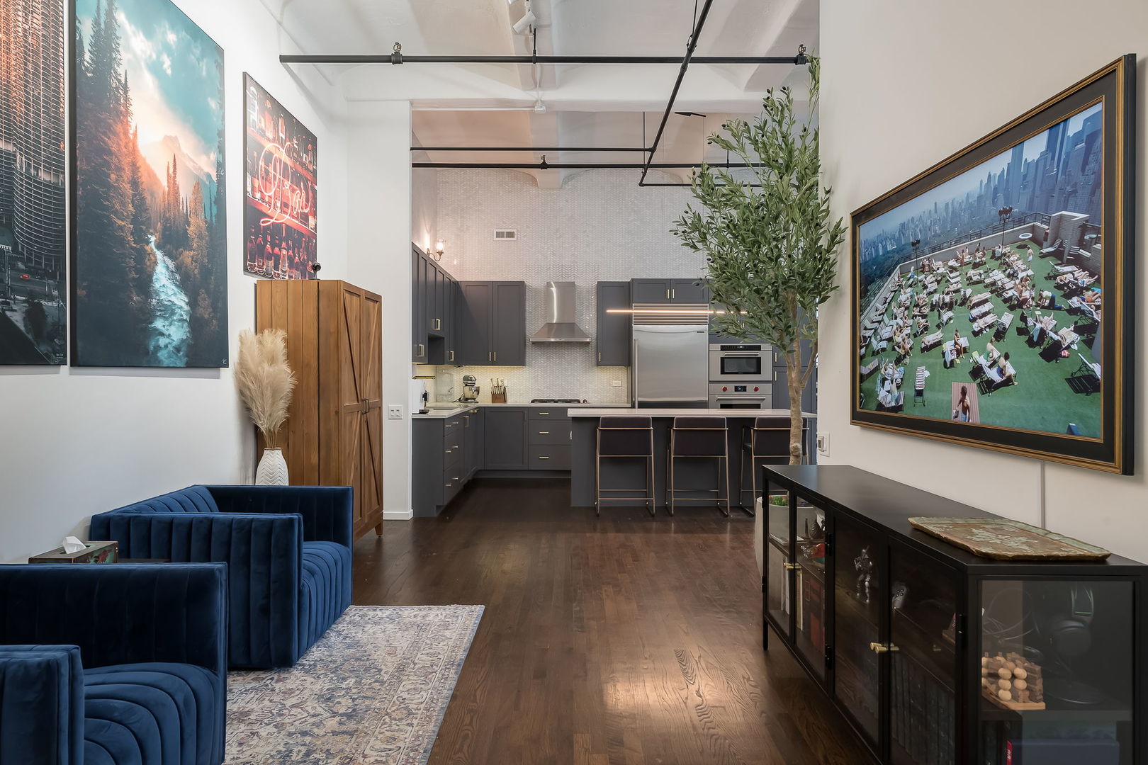 Undisclosed Address Chicago, IL 60607 - Photo 3 of 23