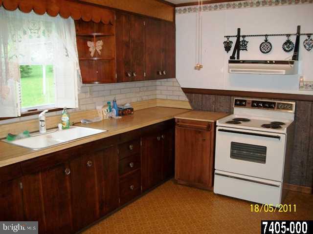 775 Jackson Square Road Spring Grove, PA 17362 - Photo 14 of 23