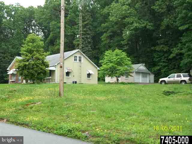 775 Jackson Square Road Spring Grove, PA 17362 - Photo 5 of 23