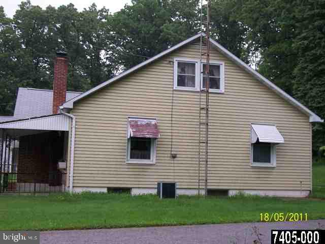 775 Jackson Square Road Spring Grove, PA 17362 - Photo 8 of 23