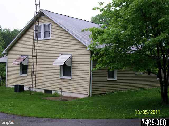 775 Jackson Square Road Spring Grove, PA 17362 - Photo 10 of 23