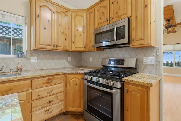 $610,000 | 520 West 9th Street, Tracy, CA 95376