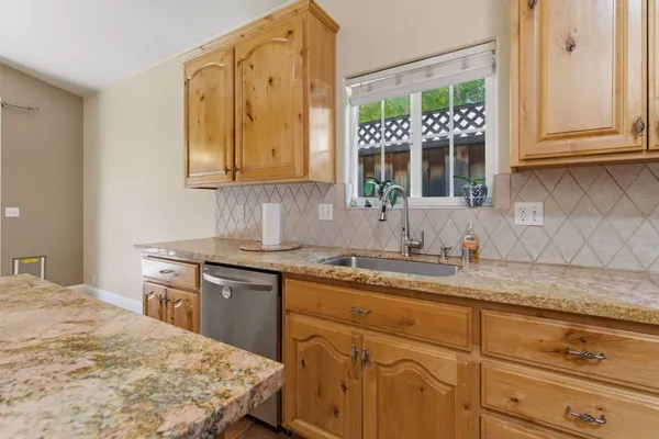 $610,000 | 520 West 9th Street, Tracy, CA 95376
