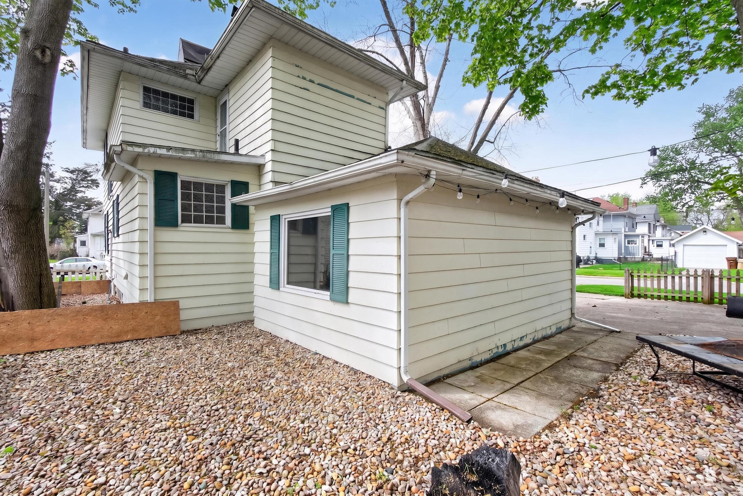 810 Union Street Jackson, MI 49203 - Photo 19 of 46 46_810 union st jackson mi - 00037